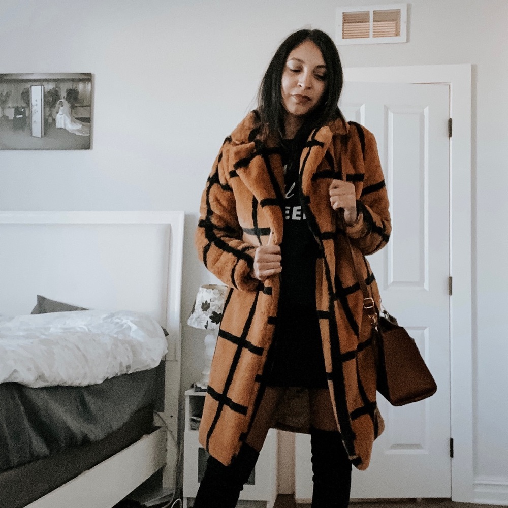 Meet your Posher, Jasmin
